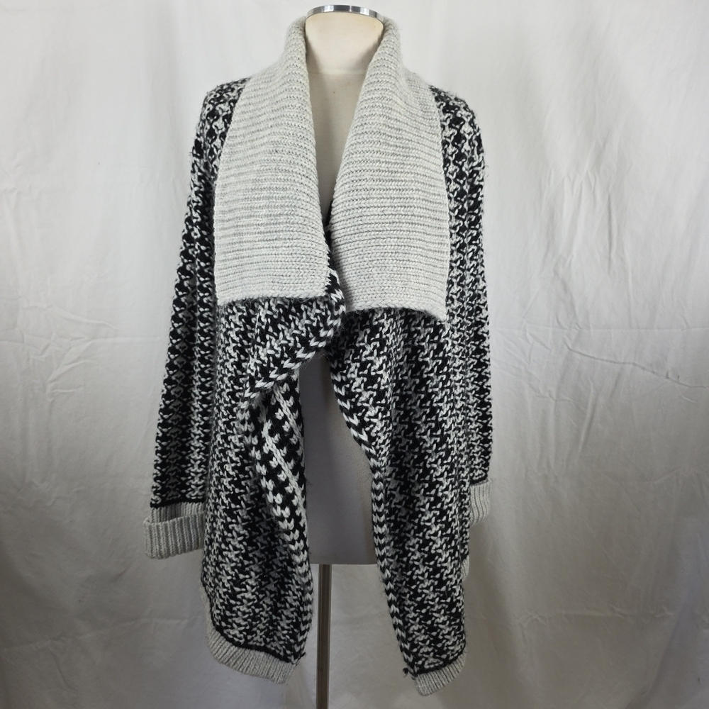 Anne Taylor Loft Herringbone Waterfall Sweater Black White Womens Medium Wool